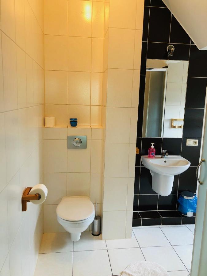 Pod Wierzba Hotel Uniejow Esterno foto